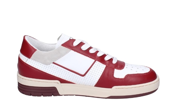Russell and Bromley Danmark: Elegance, der holder i &aring;rtier